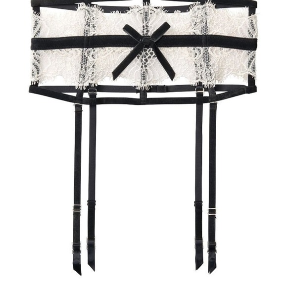 Victoria's Secret Other - Victoria's secret lingerie garter belt. White and black lace Size XS/Sma…